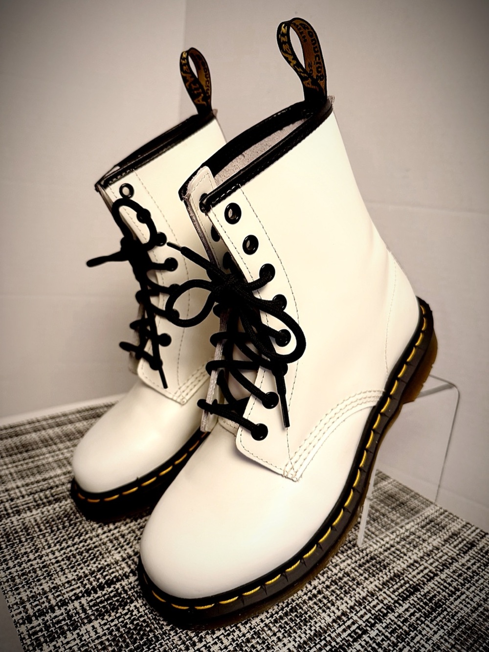 Dr. Martens 1460 Patent Lamper Leather Lace-Up Boots White Size 8 NWOT